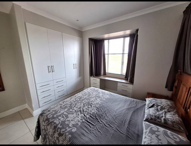 2 BEDROOM SIMPLEX FOR SALE IN KINDLEWOOD ESTATE
